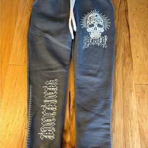 Rebels Men’s Gray Joggers with Skull Design